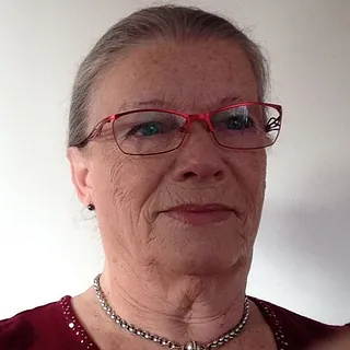 Connie Lous